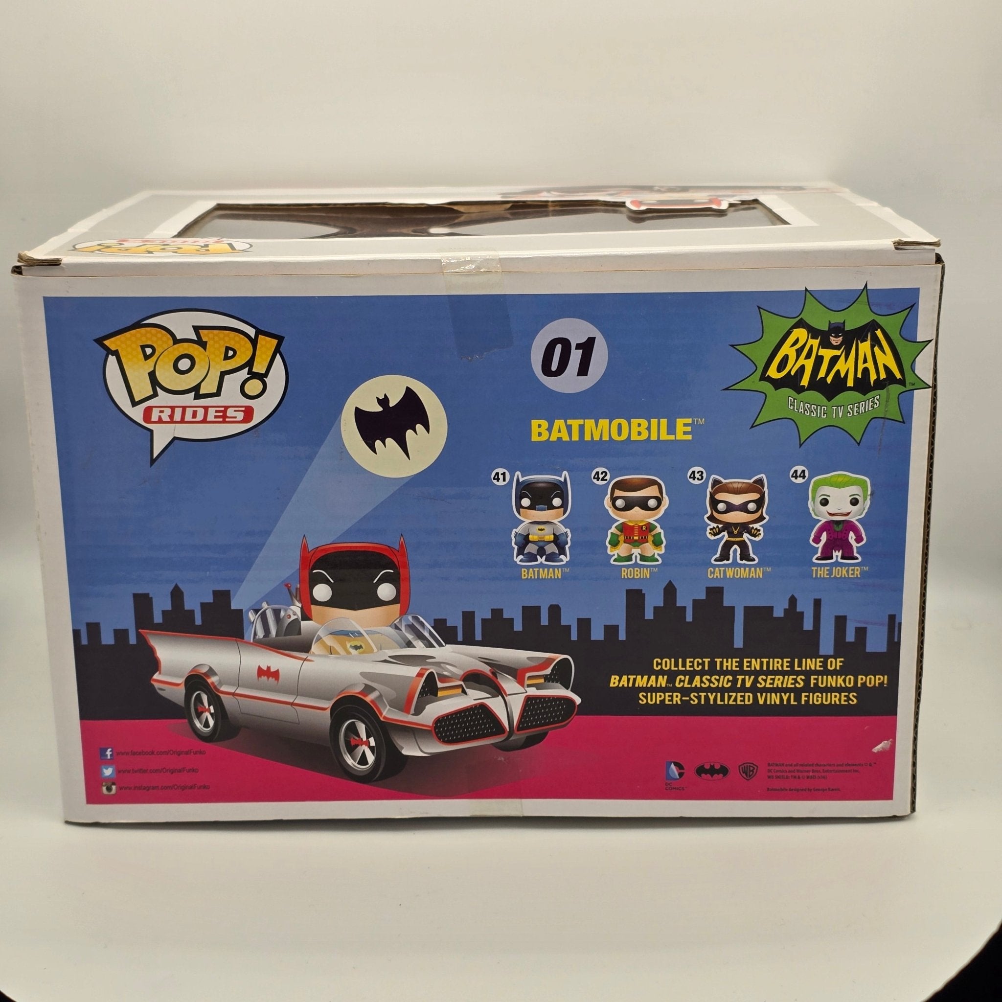 Classic Batman - Batmobile - #01 - 2016 Convention Exclusive Chrome - Television - Rides Funko Pop!