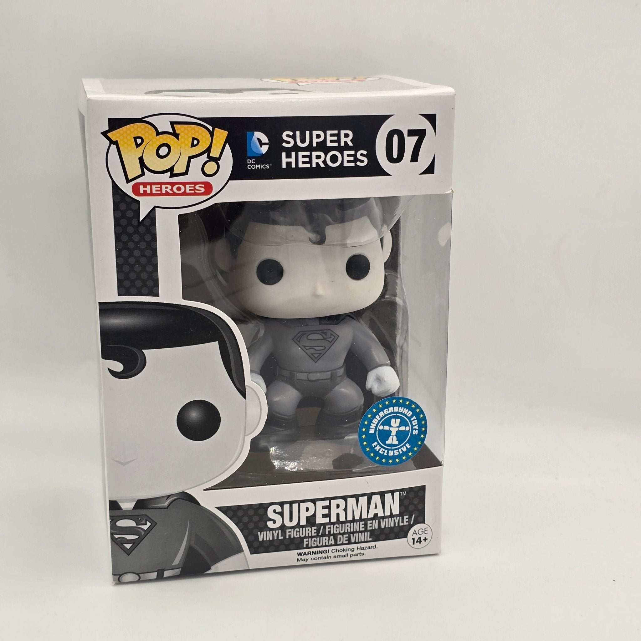 DC - Superman - 07 - Underground Toys Exclusive - Funko Pop!