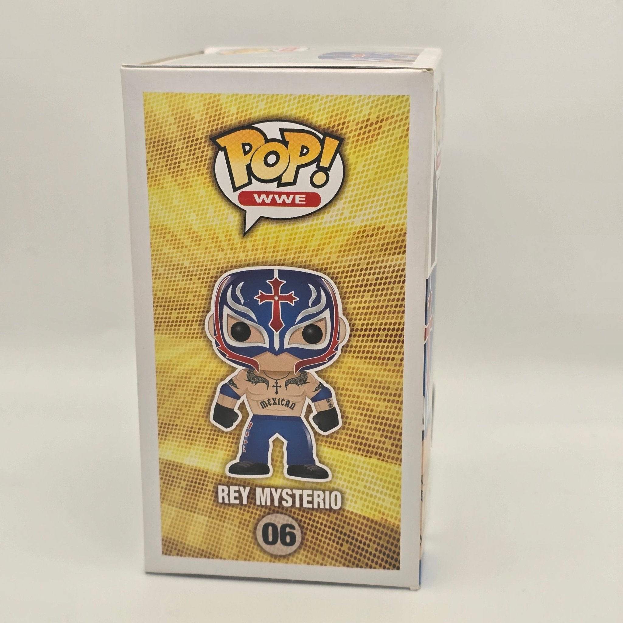 WWE - Rey Mysterio - #06 - Wrestling - Vaulted Funko Pop!