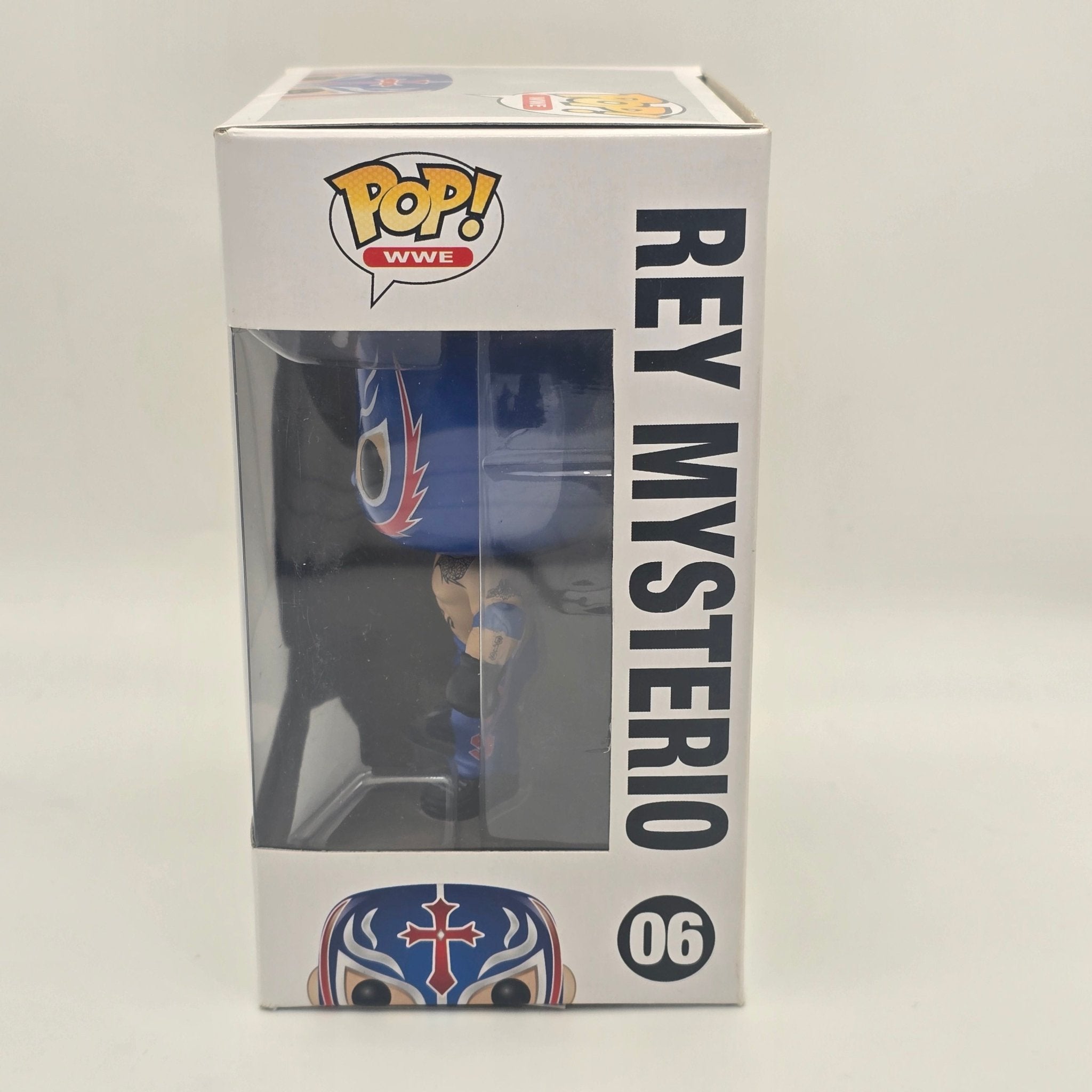 WWE - Rey Mysterio - #06 - Wrestling - Vaulted Funko Pop!