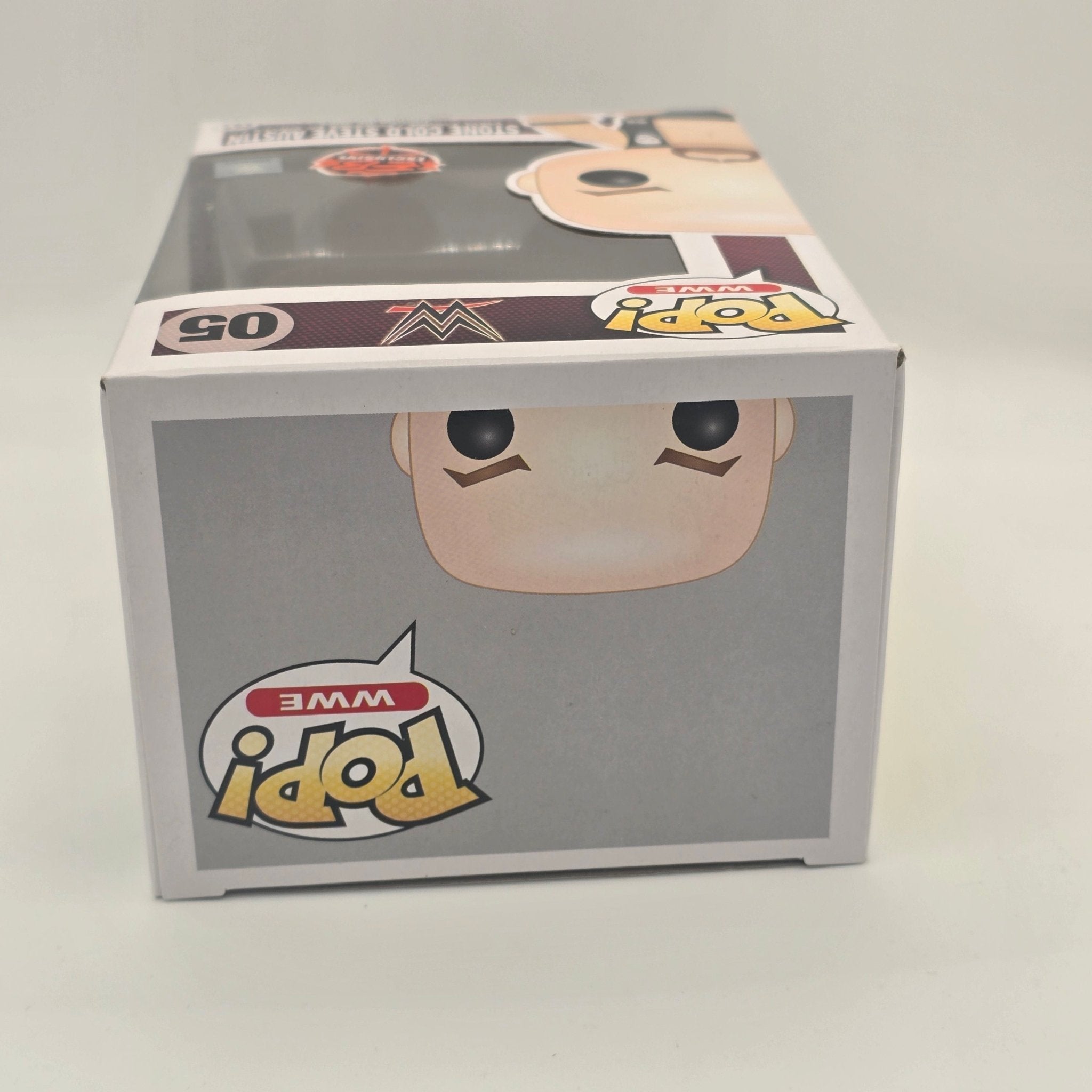 WWE - Stone Cold Steve Austin - #05 - EB Exclusive - Wrestling - Vaulted Funko Pop!