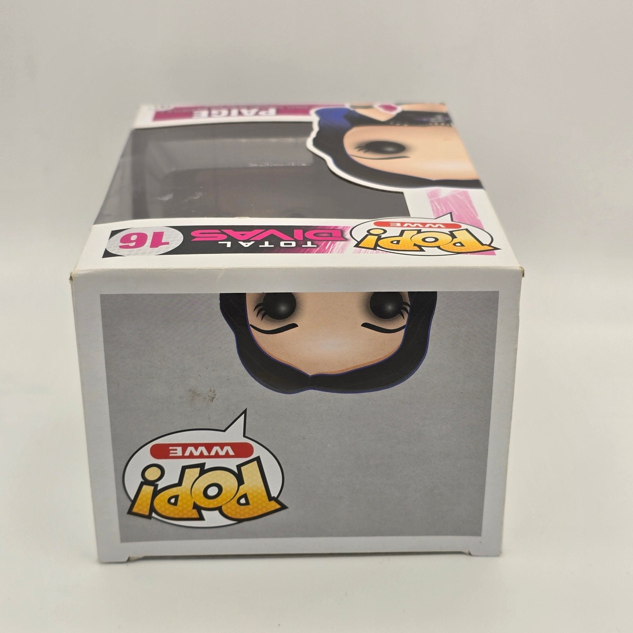 WWE Total Divas - Paige - #16 - Wrestling - Vaulted Funko Pop!