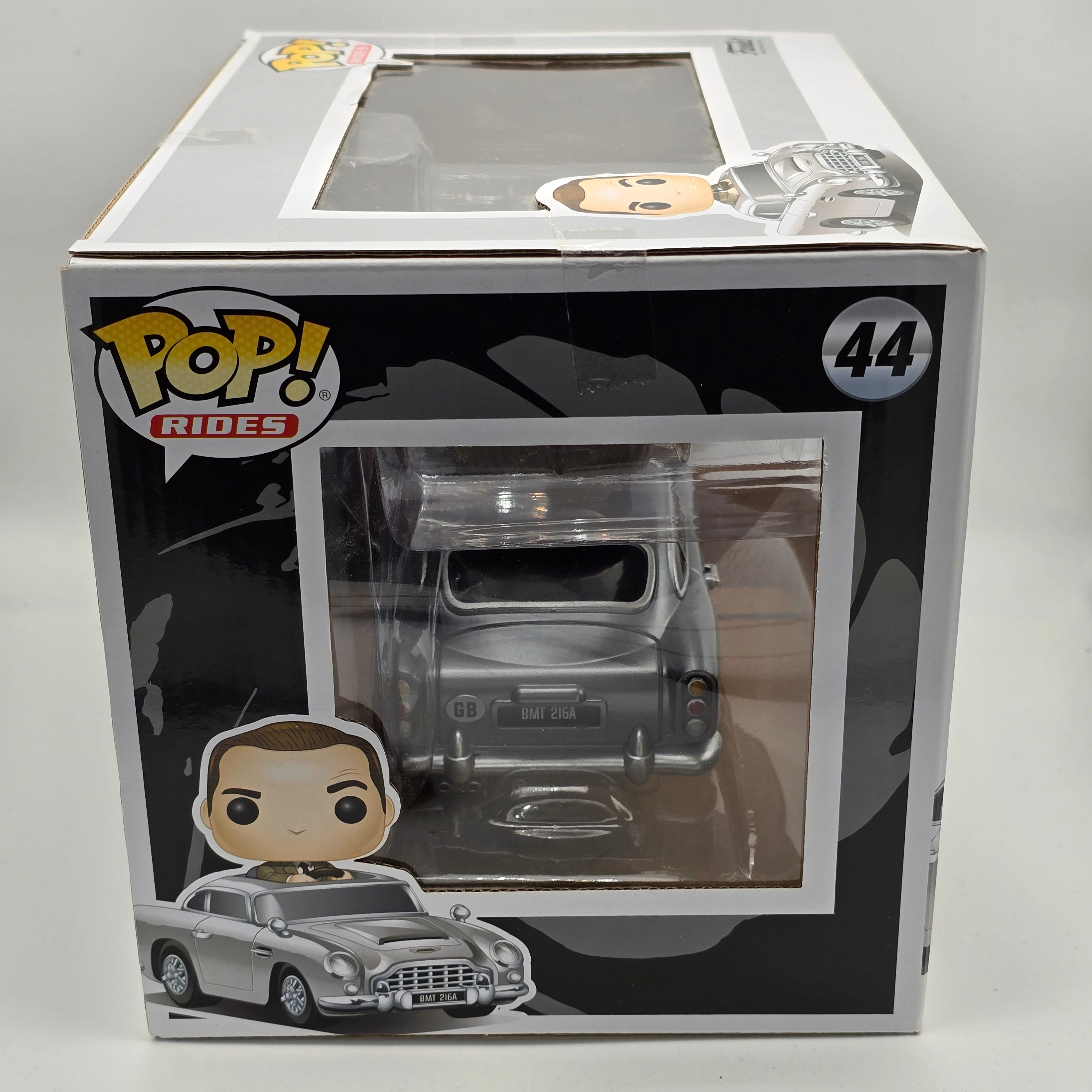 007 - James Bond (with Aston Martin DB5 - #44 - Movies - Funko Pop!