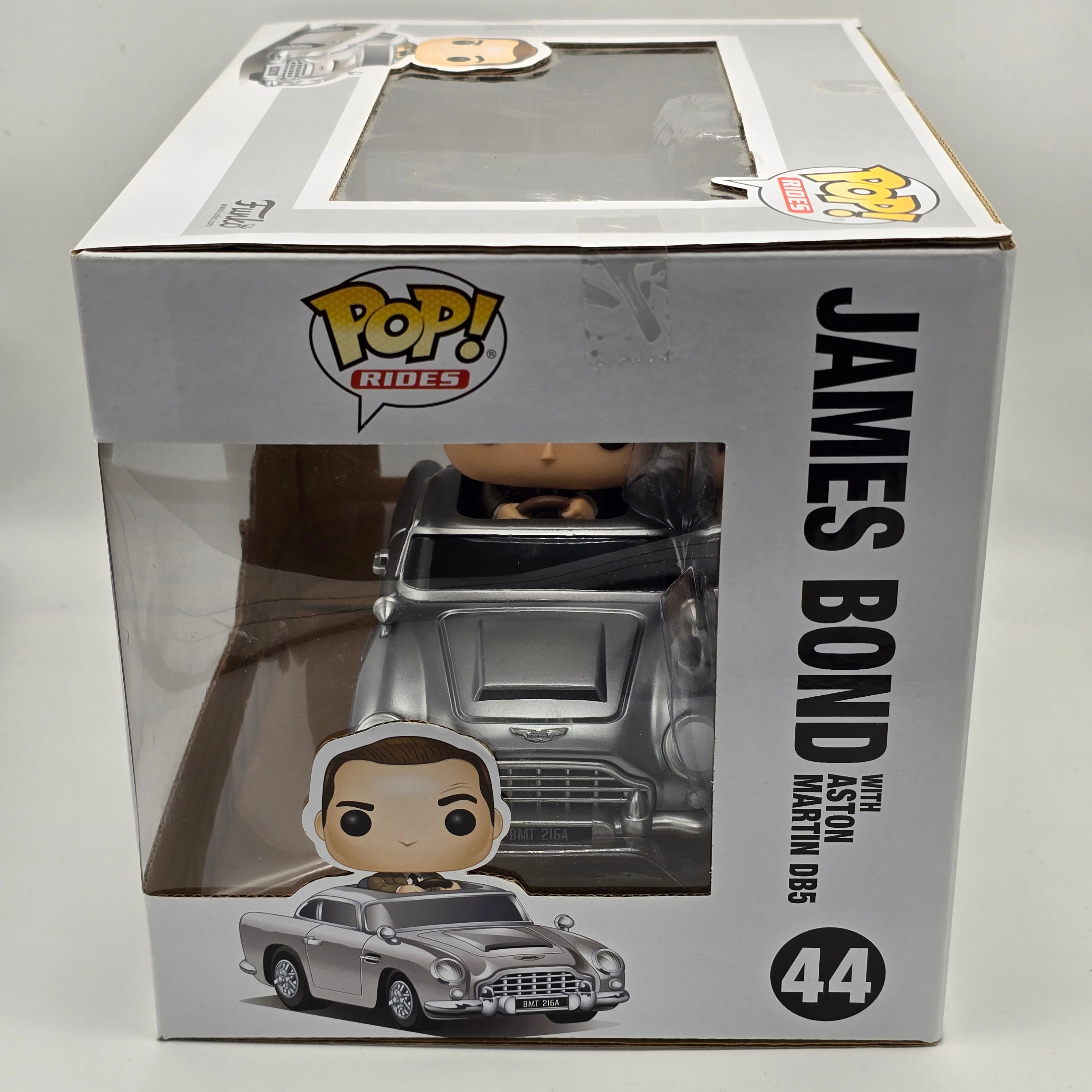 007 - James Bond (with Aston Martin DB5 - #44 - Movies - Funko Pop!