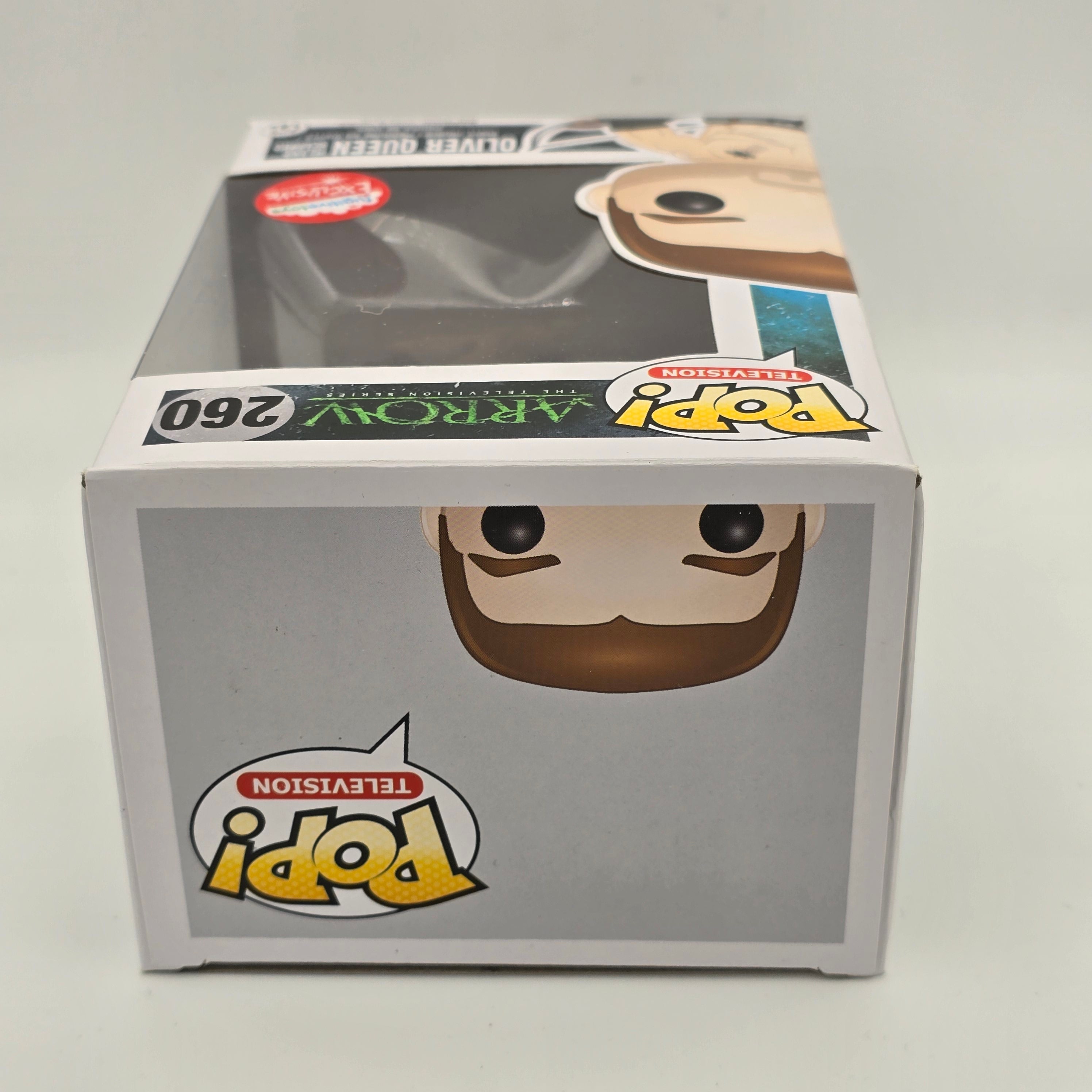 Arrow - Oliver Queen - #260 - Fugitive Toys Exclusive - Television